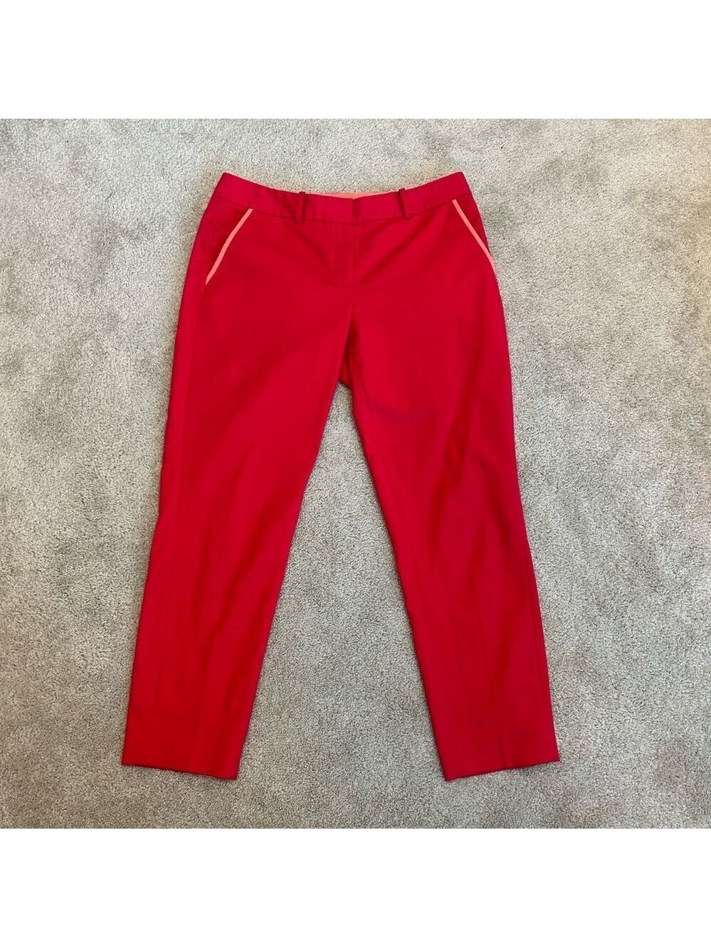 T Tahari red peach pink accent trim slim fit ankle pants Sz 6